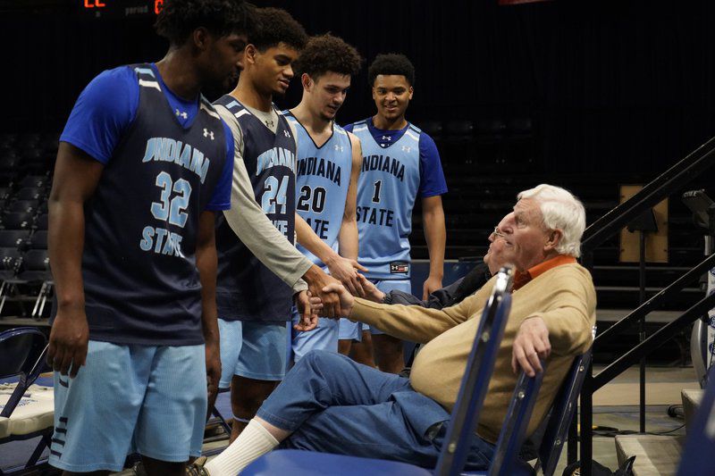 Return of the Hoosier: Knight expected back at Indiana after 20 years
